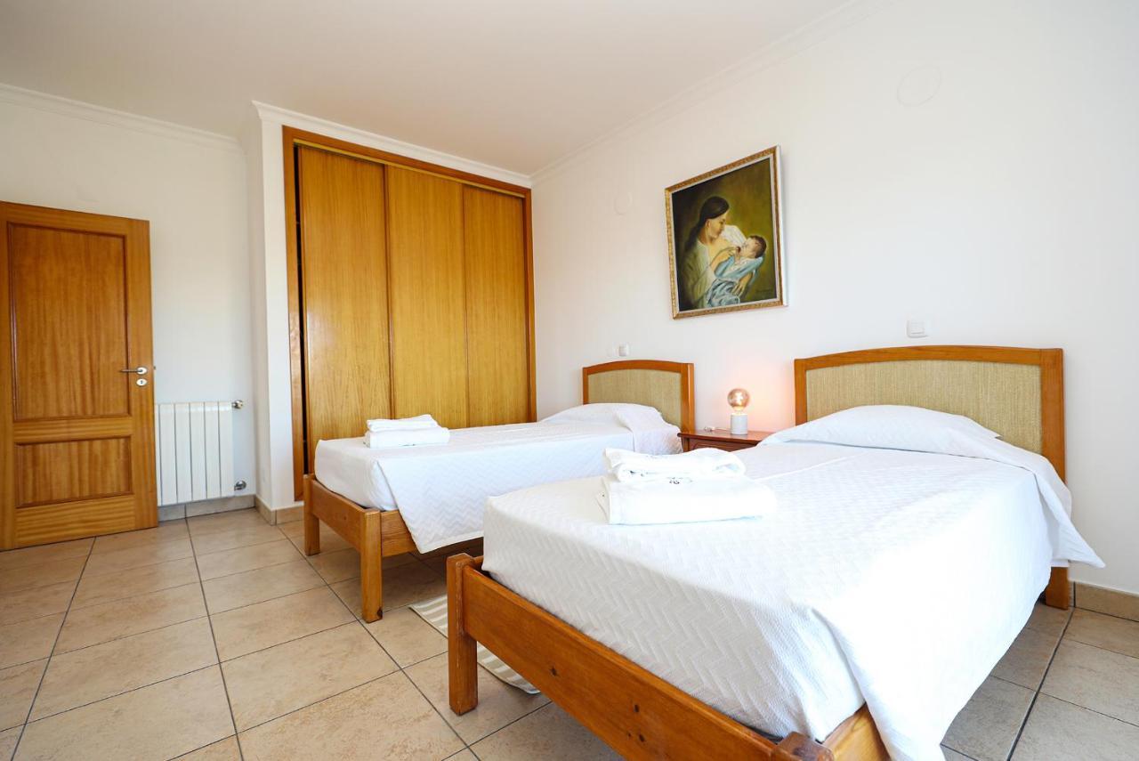 B80 - Gideon Albasol 2 Apartment In Lagos Kültér fotó